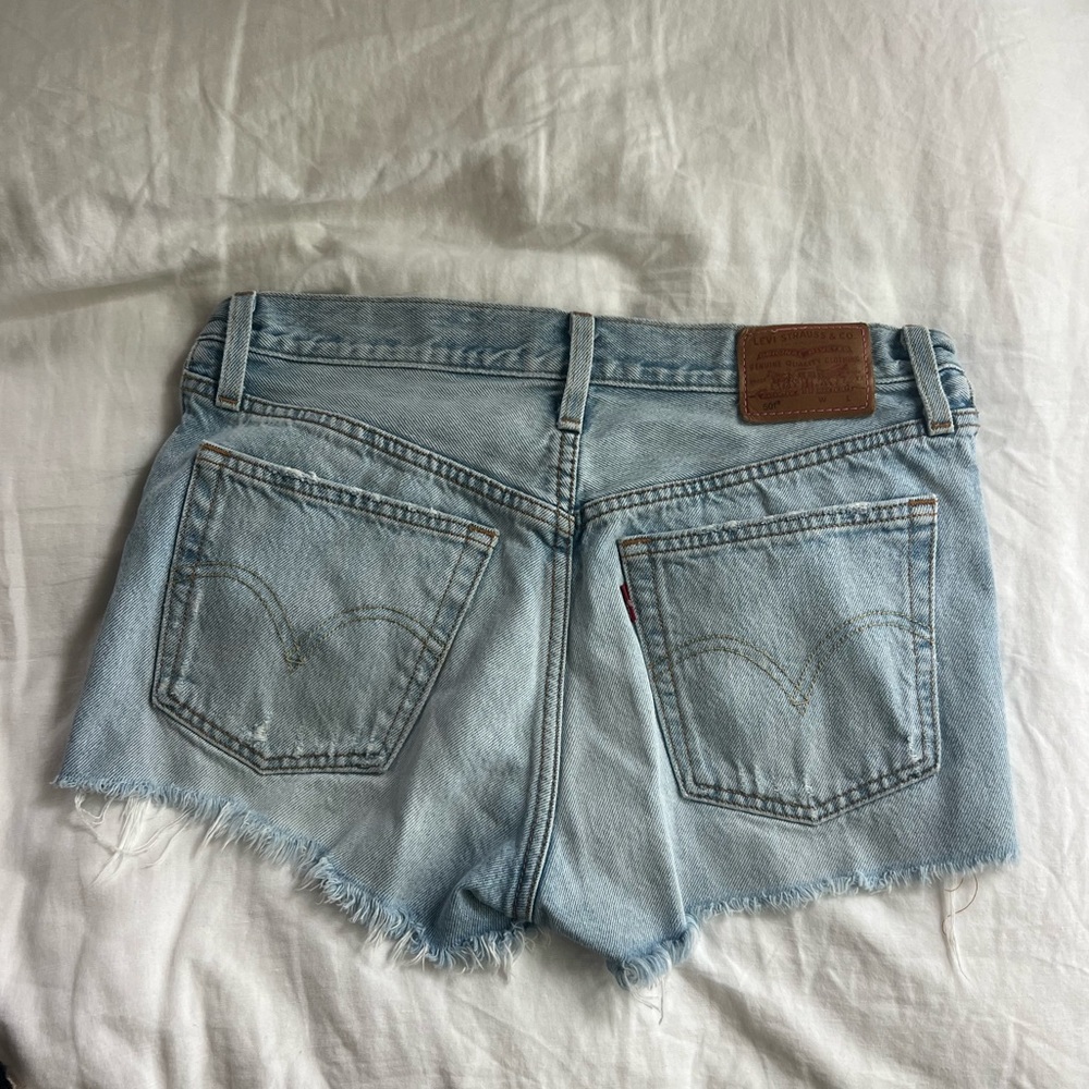 Levi's cut offs